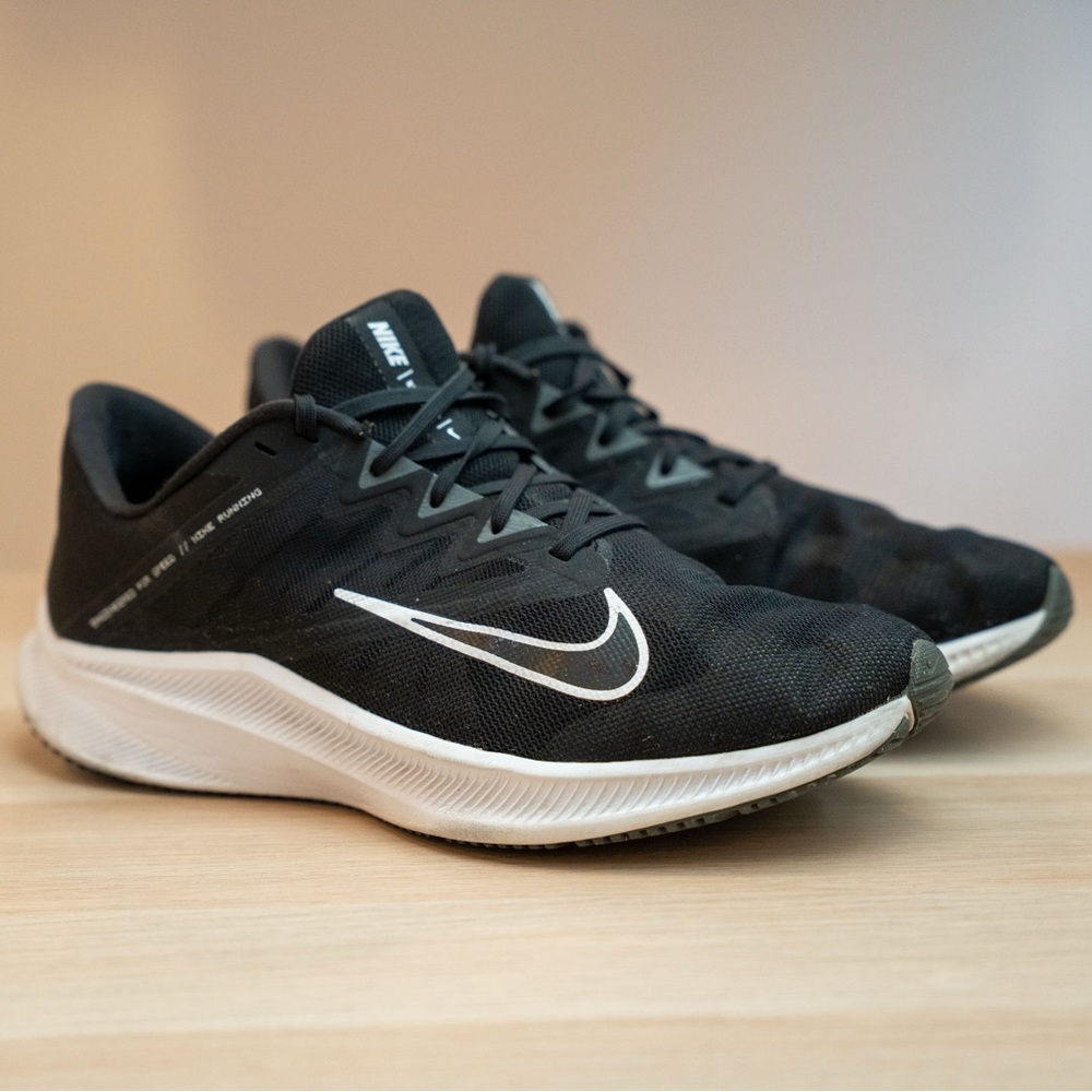 Nike Quest Running Shoes